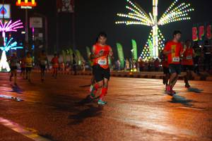 BIB: 21131
                            <button type="button" onclick="openModal(16205525)" class="btn btn-primary btn-sm float-right btn-popup" data-toggle="modal" data-target=".modal-high-quality">
                        <i class="fas fa-shopping-cart"></i> Add to Cart
                    </button>
                                            <button type="button" onclick="isThisMe(16205525, true)" class="btn btn-success btn-sm float-right btn-popup btn-isme hidden" data-toggle="tooltip" data-placement="bottom" title="นี่คือรูปของคุณใช่ไหม คลิกที่นี่เพื่อเอาเข้าอัลบั้ม">
                        <i class="fas fa-plus"></i> Add to album
                    </button>
                    <button type="button" onclick="isThisMe(16205525, false)" class="btn btn-warning btn-sm float-right btn-popup btn-isnotme hidden">
                        <i class="fas fa-ban"></i> Remove from album
                    </button>